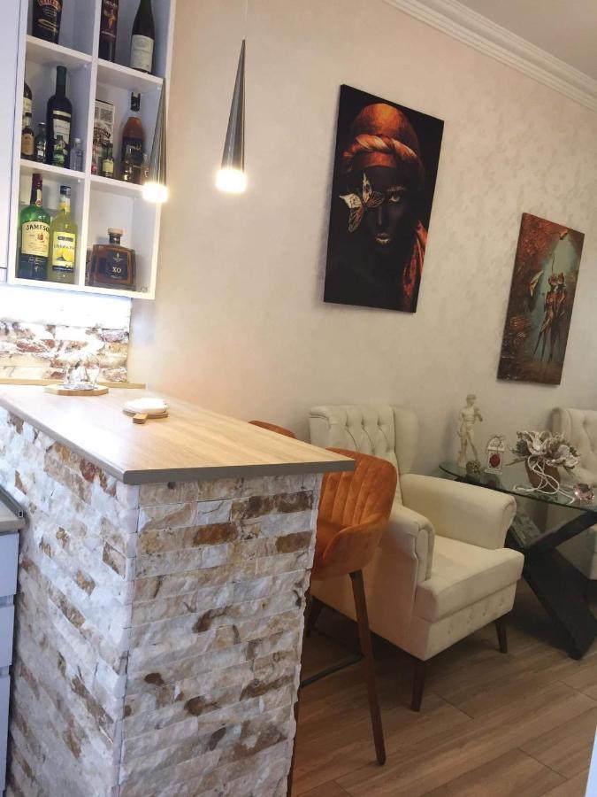 White House Taso Apartment Tbilisi Bagian luar foto