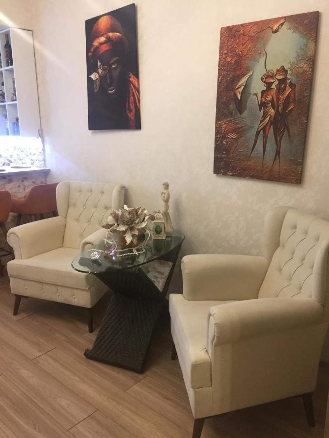 White House Taso Apartment Tbilisi Bagian luar foto