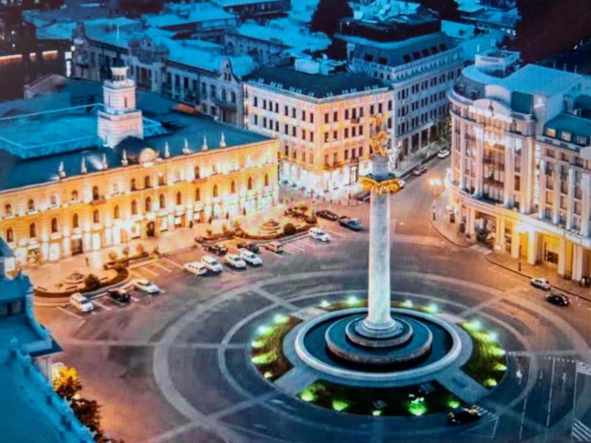 White House Taso Apartment Tbilisi Bagian luar foto